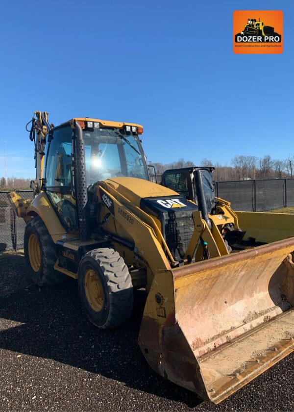 2015 CAT 420F ST - Image 2