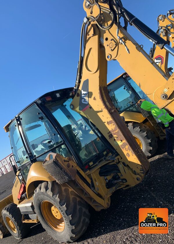 2015 CAT 420F ST - Image 3