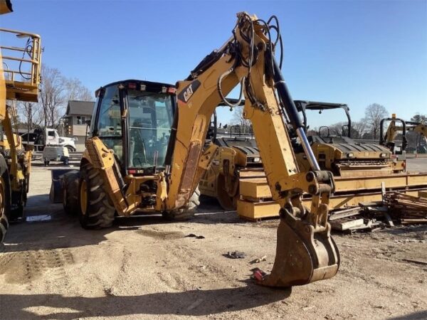 2011 CAT 430E - Image 2