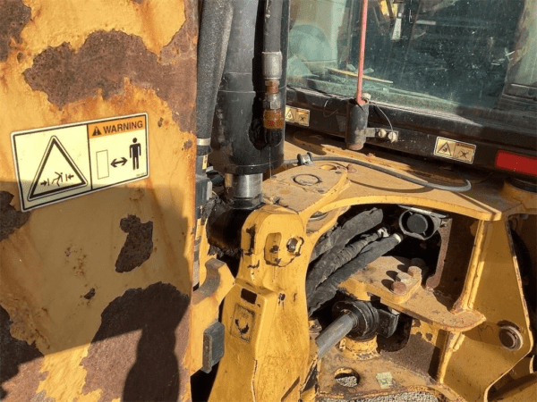 2011 CAT 430E - Image 11