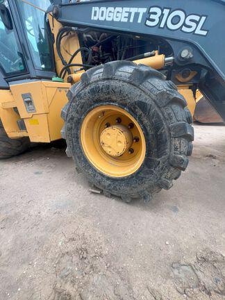 2016 John Deere 310SL - Image 16