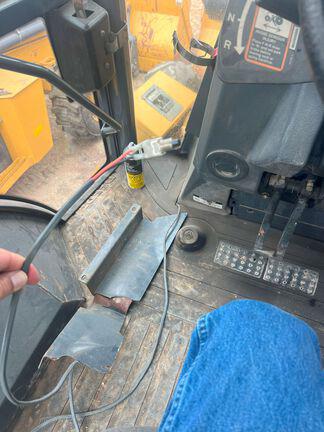 2016 John Deere 310SL - Image 21