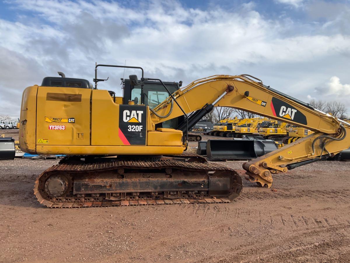 2017 Caterpillar 320FL - Image 5