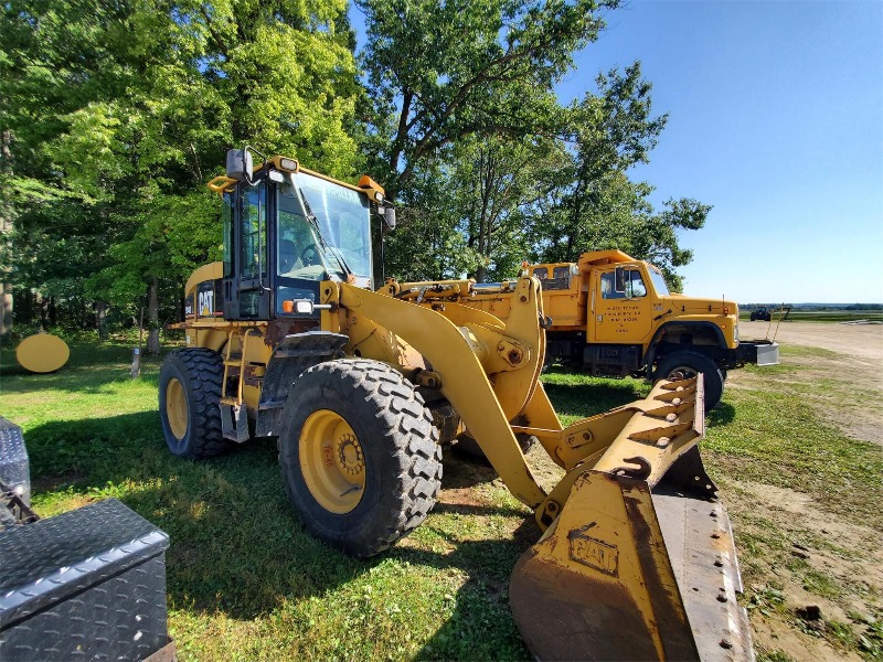 2004 CATERPILLAR 924G - Image 2